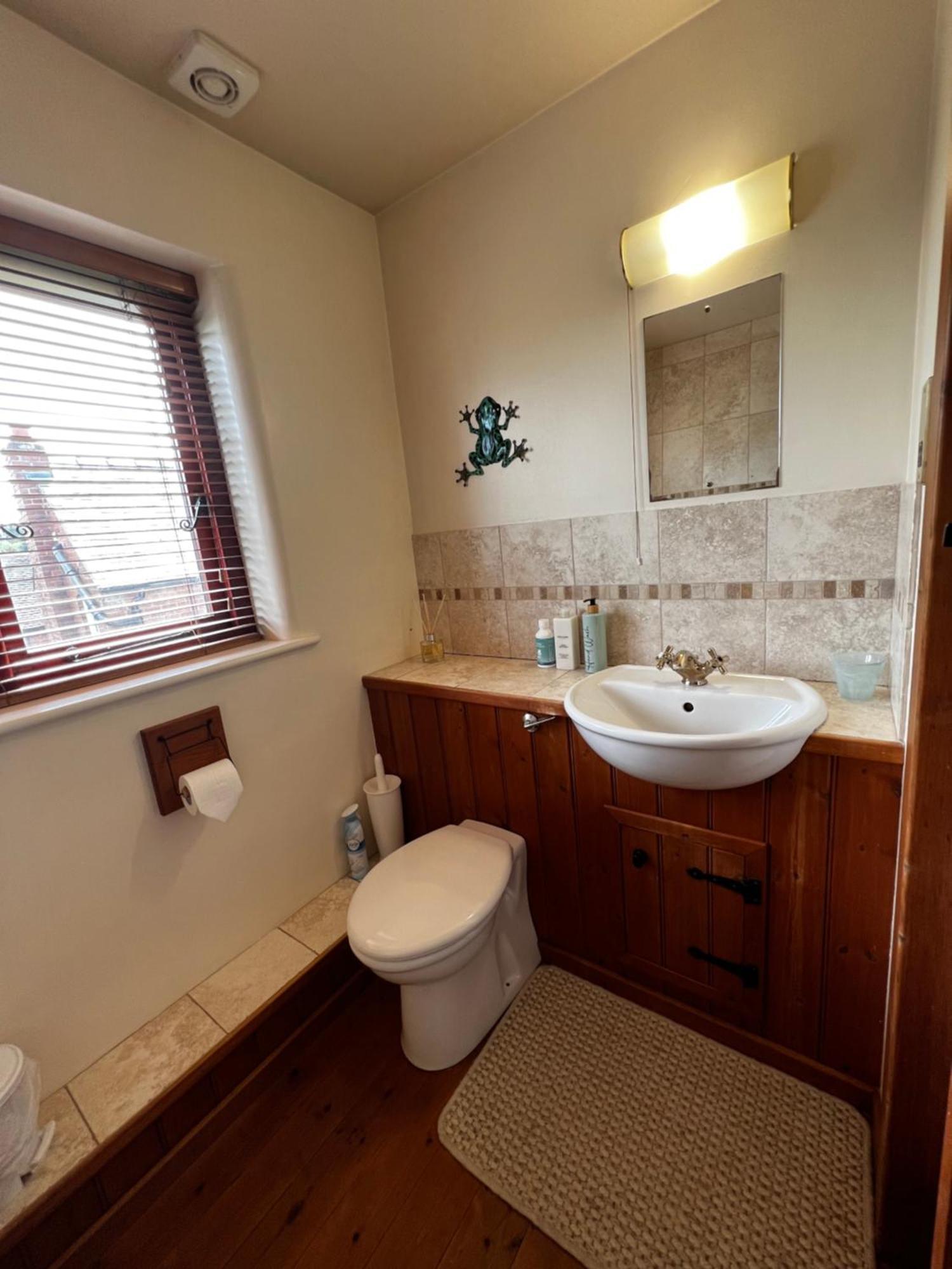 Frog Cottage, Ludlow - A Charming Townhouse For 4 Esterno foto